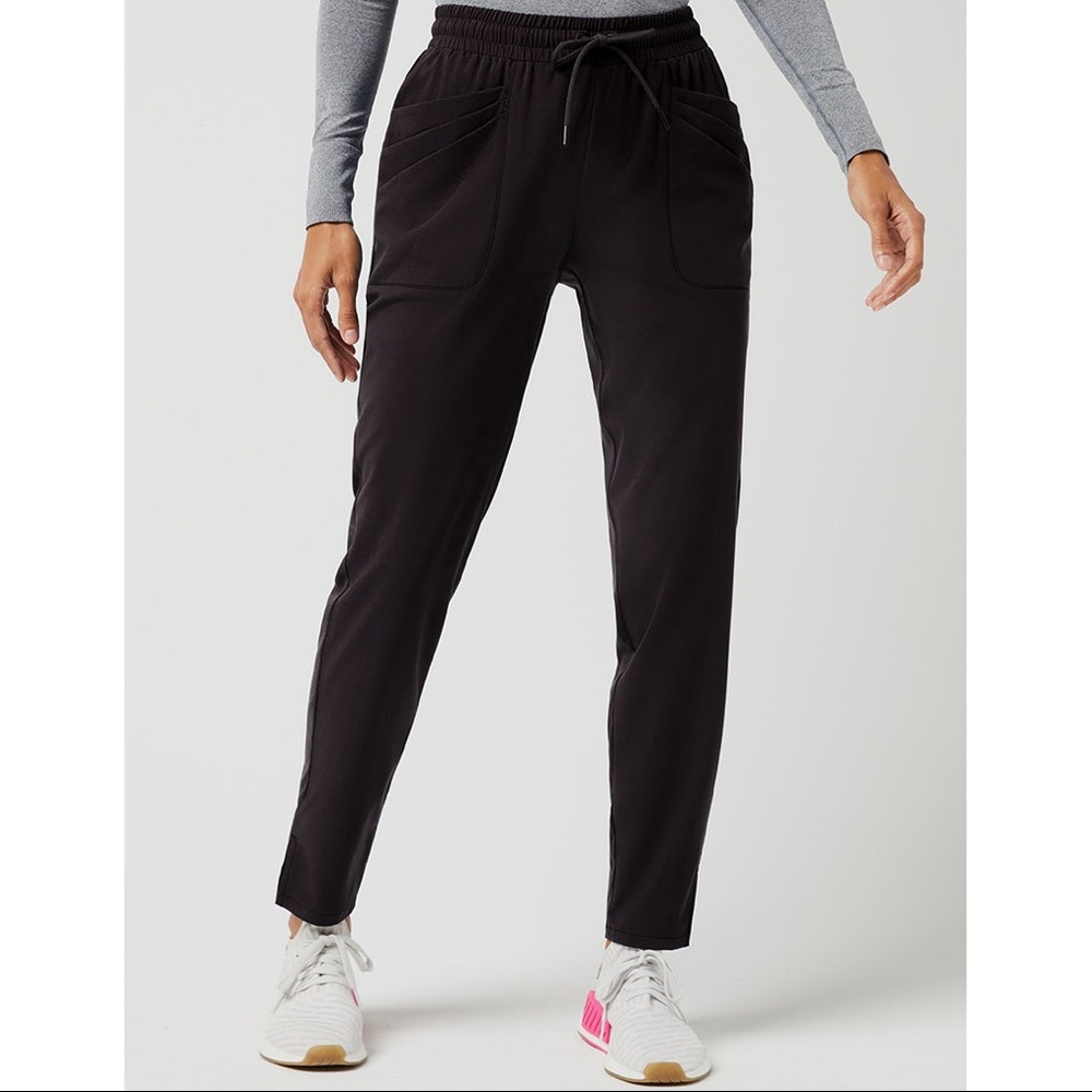 Jaanuu Pants